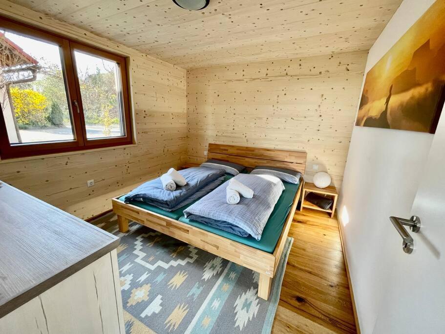 Zweistoeckiges Natur-Holzhaus Mit Berg- & Seesicht Horgenzell Εξωτερικό φωτογραφία